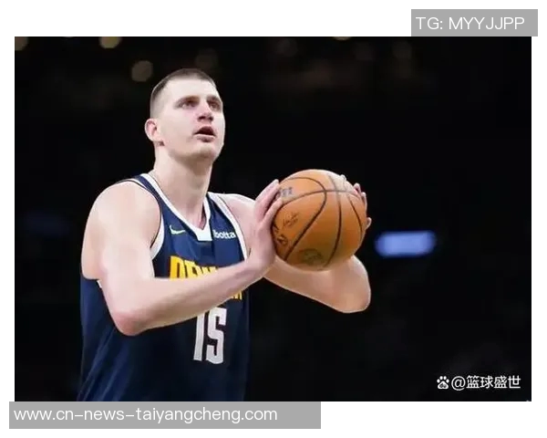 约基奇最后30秒对爱德华兹犯规漏判引发争议裁判报告揭示关键时刻失误 约基奇最后30秒对爱德华兹犯规漏判引发争议裁判报告揭示关键时刻失误