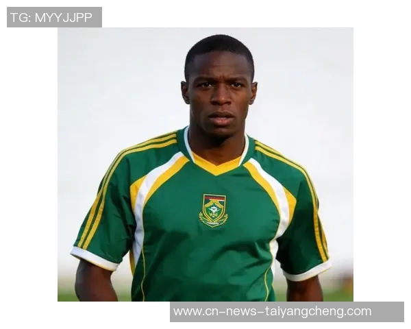 南非主帅批评非洲杯气氛冷淡新球场美观却组织混乱