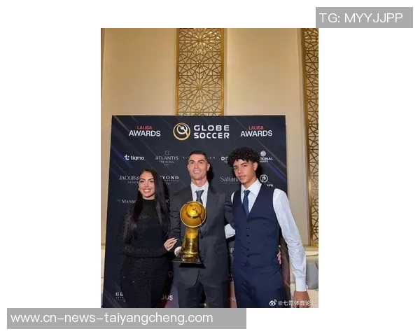 C罗与乔治娜马斯克因凡蒂诺在白宫合影留念引发热议