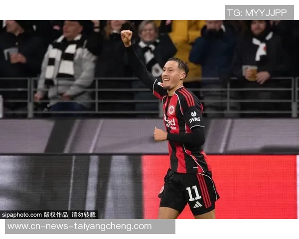 法兰克福与22岁前锋埃布努塔利布达成协议签约五年半交易金额达800万欧元